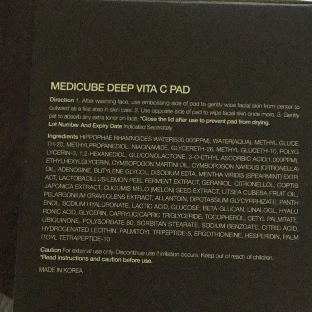 Deep Vita C Pad - Black